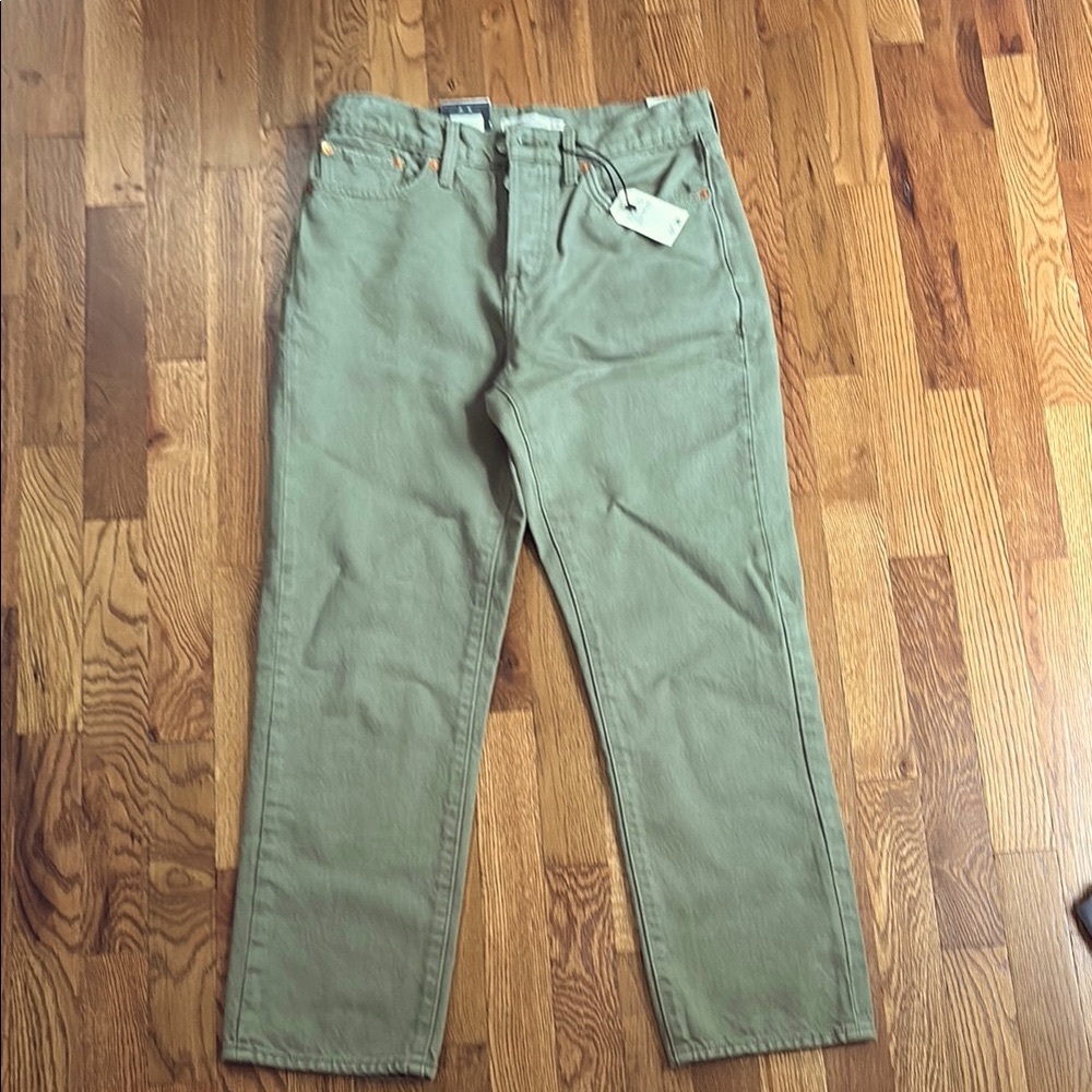 Levi’s Wedgie Straight - NWT Green